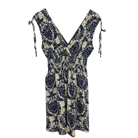 Cupshe NWT Mini V-Neck Sleeveless Paisley Smocked Waist Summer Dress - Picture 3 of 11